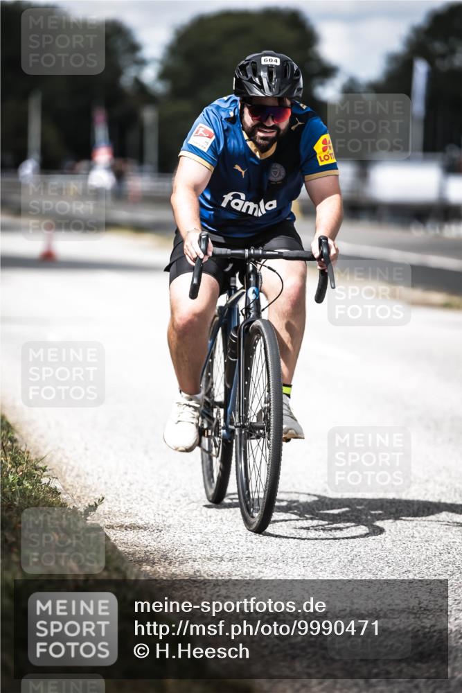 16.08.2026 - KN Förde Triathlon 2026 H.Heesch http://msf.ph/oto/9990471 16.08.2026 13:26:19 Radfahren 604 meine-sportfotos.de