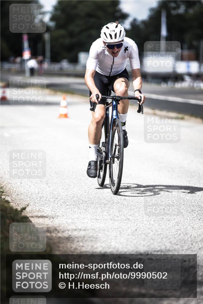 16.08.2026 - KN Förde Triathlon 2026 H.Heesch http://msf.ph/oto/9990502 16.08.2026 13:26:26 Radfahren 580 meine-sportfotos.de