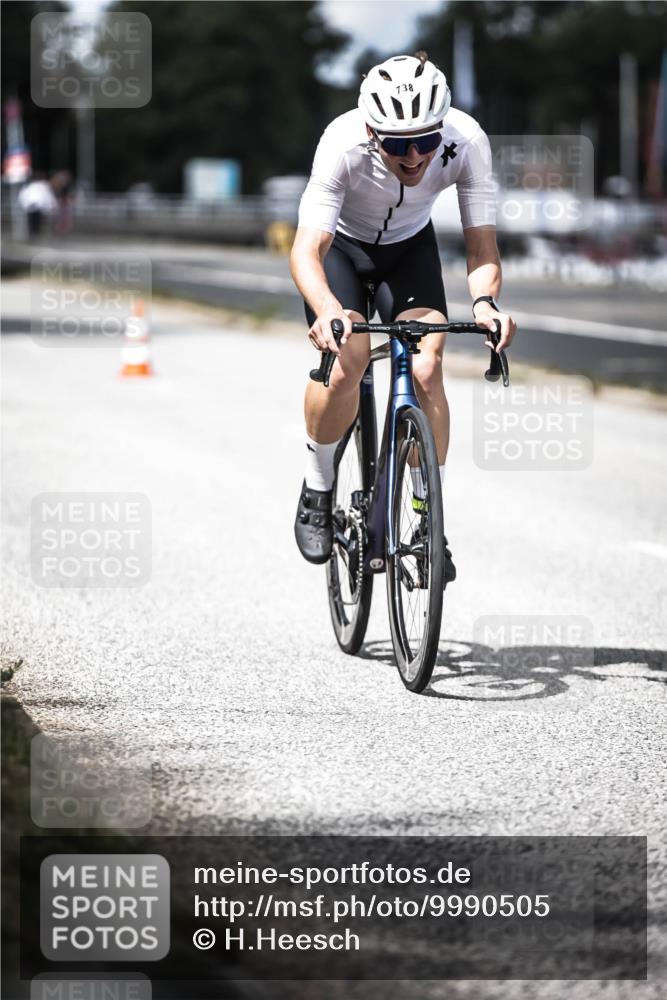 16.08.2026 - KN Förde Triathlon 2026 H.Heesch http://msf.ph/oto/9990505 16.08.2026 13:26:26 Radfahren 580 meine-sportfotos.de