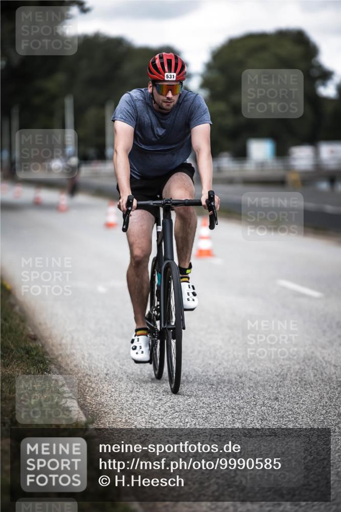 16.08.2026 - KN Förde Triathlon 2026 H.Heesch http://msf.ph/oto/9990585 16.08.2026 13:27:09 Radfahren  meine-sportfotos.de
