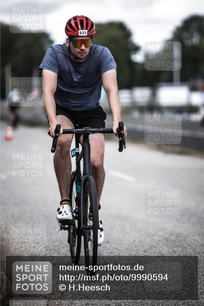 16.08.2026 - KN Förde Triathlon 2026 H.Heesch http://msf.ph/oto/9990594 16.08.2026 13:27:09 Radfahren  meine-sportfotos.de