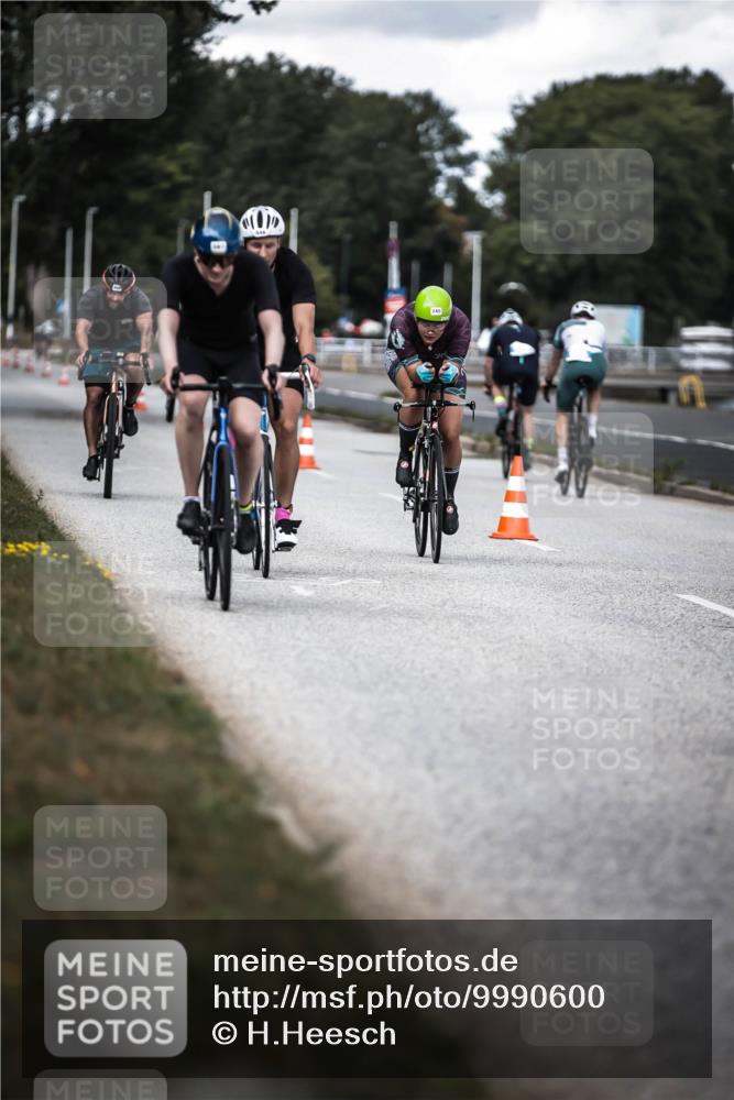 16.08.2026 - KN Förde Triathlon 2026 H.Heesch http://msf.ph/oto/9990600 16.08.2026 13:27:26 Radfahren 606, 713 meine-sportfotos.de