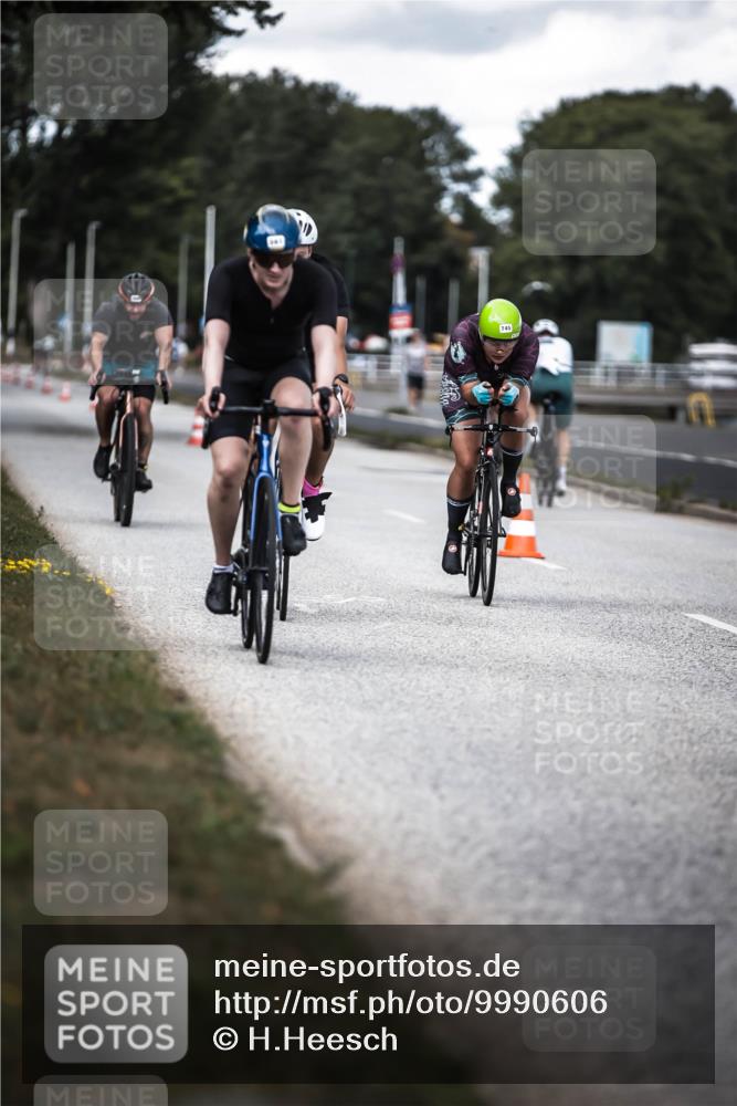 16.08.2026 - KN Förde Triathlon 2026 H.Heesch http://msf.ph/oto/9990606 16.08.2026 13:27:26 Radfahren 606, 713 meine-sportfotos.de