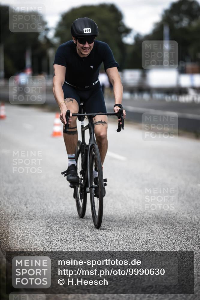 16.08.2026 - KN Förde Triathlon 2026 H.Heesch http://msf.ph/oto/9990630 16.08.2026 13:27:49 Radfahren 610 meine-sportfotos.de