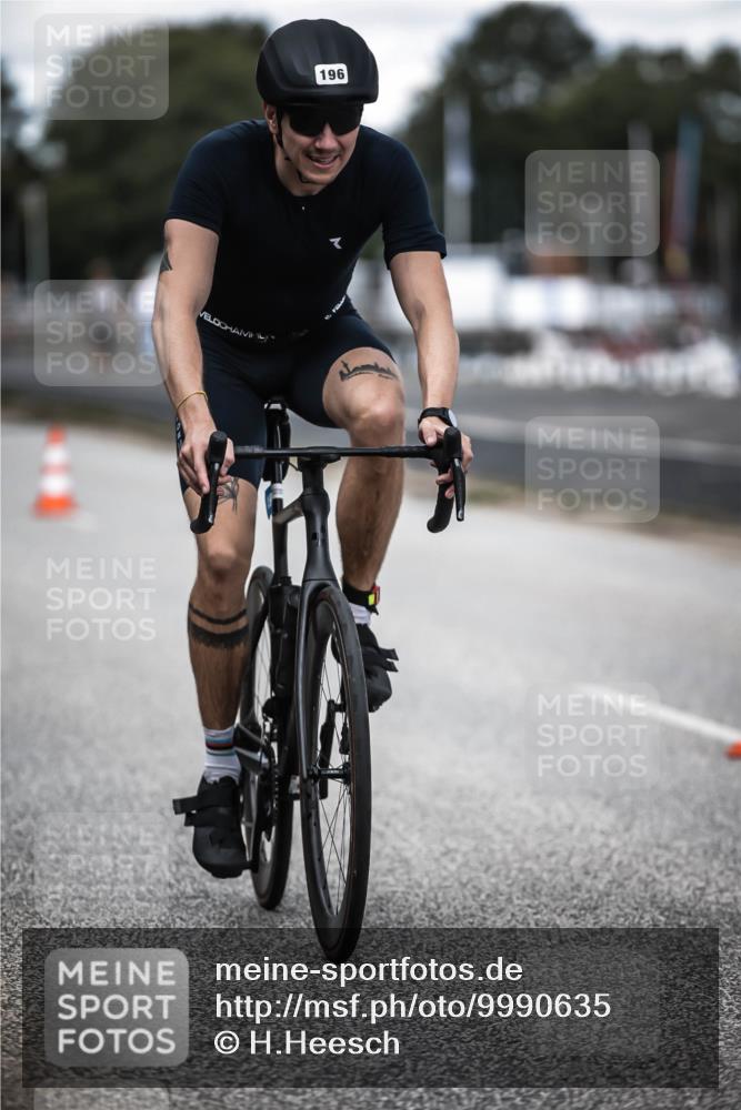 16.08.2026 - KN Förde Triathlon 2026 H.Heesch http://msf.ph/oto/9990635 16.08.2026 13:27:49 Radfahren 610 meine-sportfotos.de