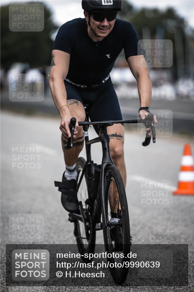 16.08.2026 - KN Förde Triathlon 2026 H.Heesch http://msf.ph/oto/9990639 16.08.2026 13:27:49 Radfahren 610 meine-sportfotos.de