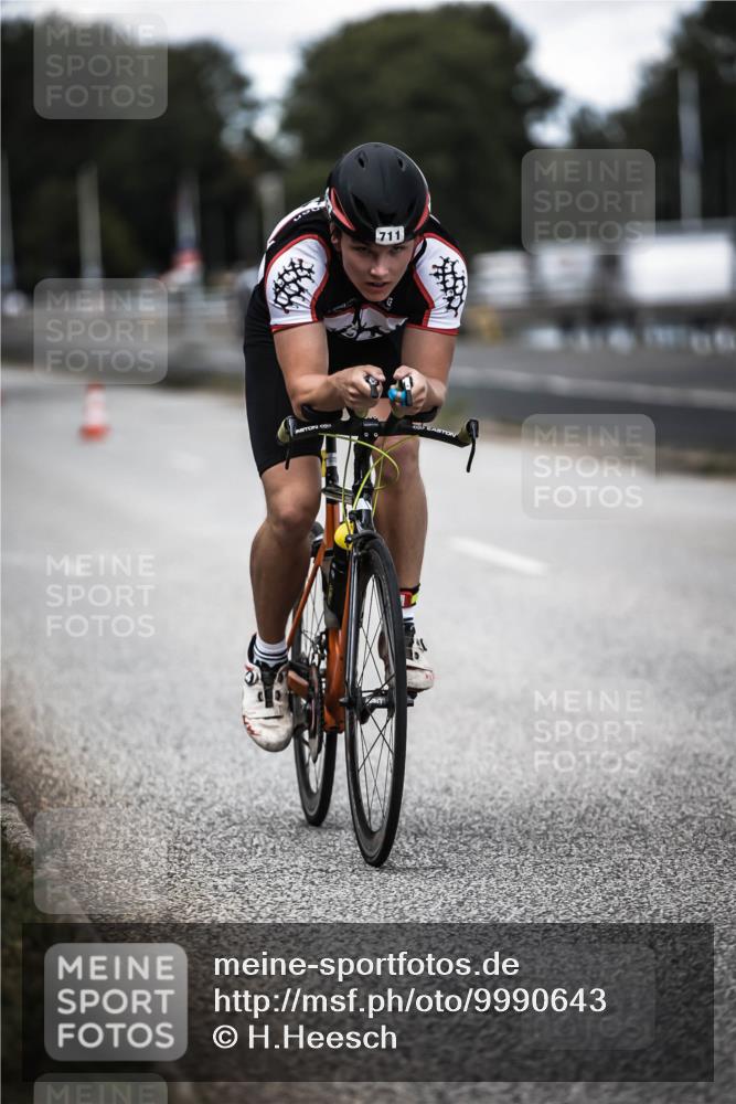 16.08.2026 - KN Förde Triathlon 2026 H.Heesch http://msf.ph/oto/9990643 16.08.2026 13:28:16 Radfahren 723 meine-sportfotos.de