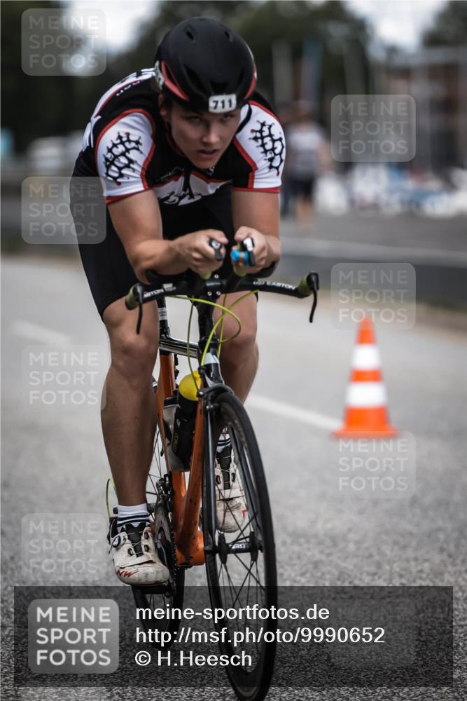 16.08.2026 - KN Förde Triathlon 2026 H.Heesch http://msf.ph/oto/9990652 16.08.2026 13:28:16 Radfahren 723 meine-sportfotos.de