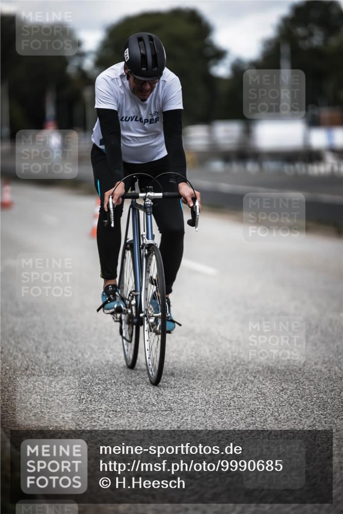 16.08.2026 - KN Förde Triathlon 2026 H.Heesch http://msf.ph/oto/9990685 16.08.2026 13:28:29 Radfahren 609, 709, 717, 734 meine-sportfotos.de