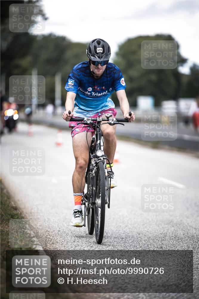 16.08.2026 - KN Förde Triathlon 2026 H.Heesch http://msf.ph/oto/9990726 16.08.2026 13:29:10 Radfahren 722 meine-sportfotos.de