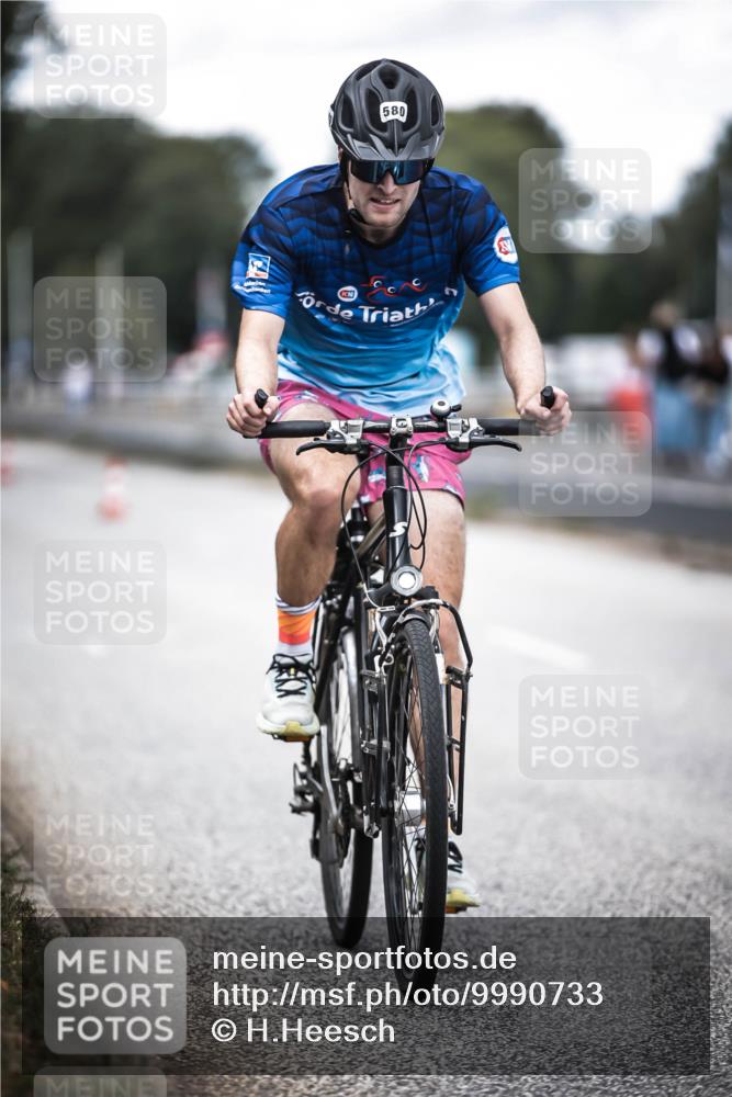 16.08.2026 - KN Förde Triathlon 2026 H.Heesch http://msf.ph/oto/9990733 16.08.2026 13:29:10 Radfahren 722 meine-sportfotos.de