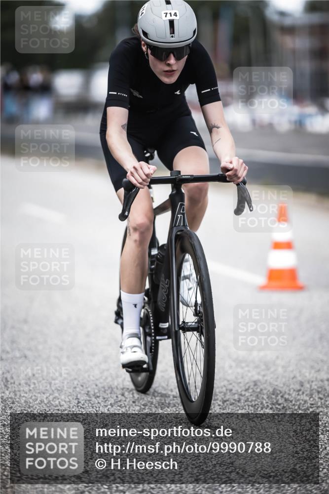 16.08.2026 - KN Förde Triathlon 2026 H.Heesch http://msf.ph/oto/9990788 16.08.2026 13:29:29 Radfahren 603 meine-sportfotos.de