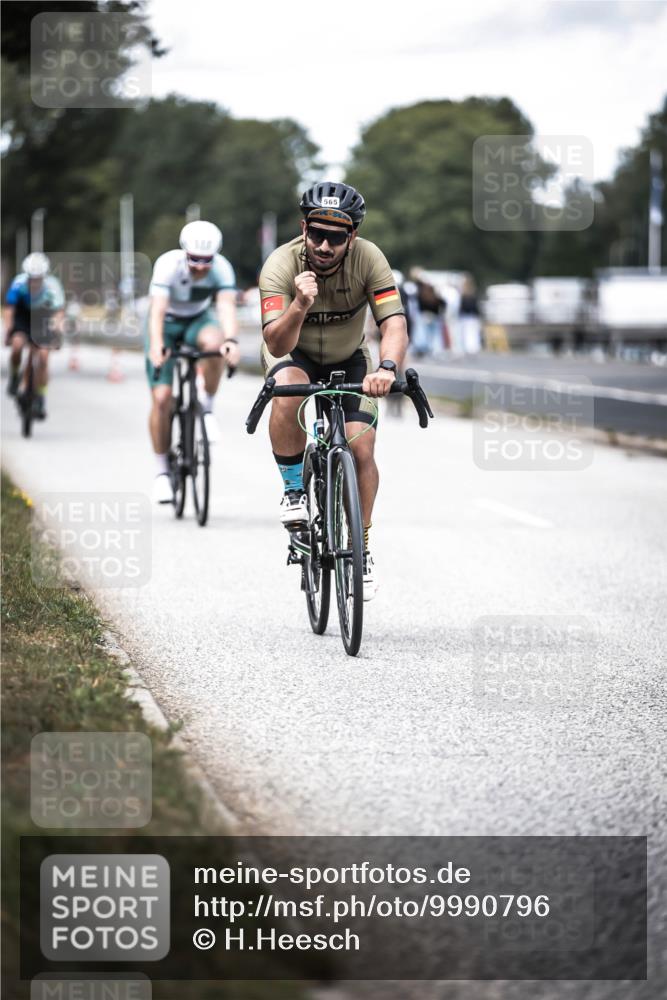 16.08.2026 - KN Förde Triathlon 2026 H.Heesch http://msf.ph/oto/9990796 16.08.2026 13:29:35 Radfahren 720 meine-sportfotos.de