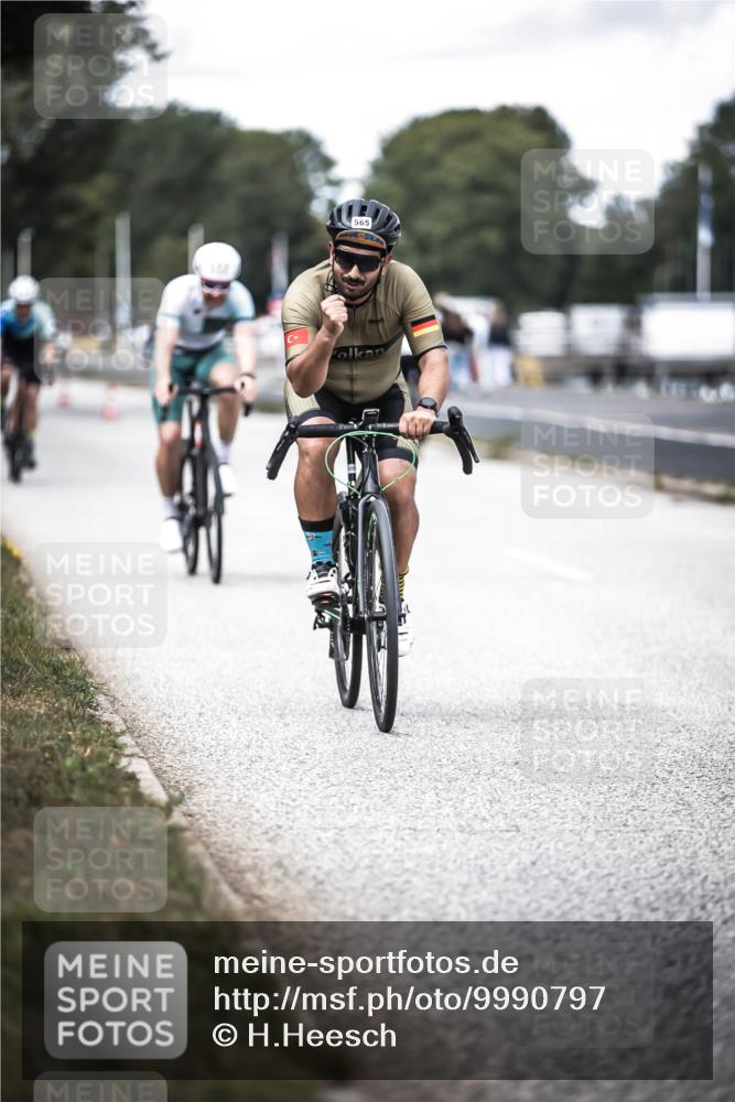 16.08.2026 - KN Förde Triathlon 2026 H.Heesch http://msf.ph/oto/9990797 16.08.2026 13:29:35 Radfahren 720 meine-sportfotos.de