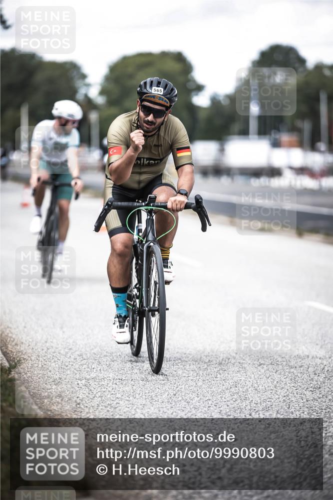 16.08.2026 - KN Förde Triathlon 2026 H.Heesch http://msf.ph/oto/9990803 16.08.2026 13:29:35 Radfahren 720 meine-sportfotos.de