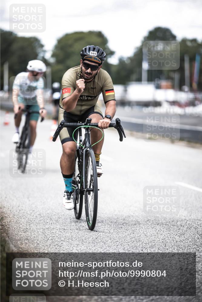 16.08.2026 - KN Förde Triathlon 2026 H.Heesch http://msf.ph/oto/9990804 16.08.2026 13:29:35 Radfahren 720 meine-sportfotos.de