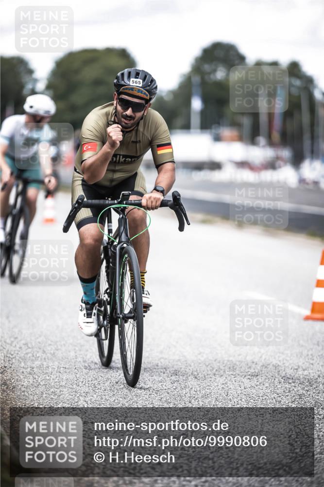16.08.2026 - KN Förde Triathlon 2026 H.Heesch http://msf.ph/oto/9990806 16.08.2026 13:29:35 Radfahren 720 meine-sportfotos.de