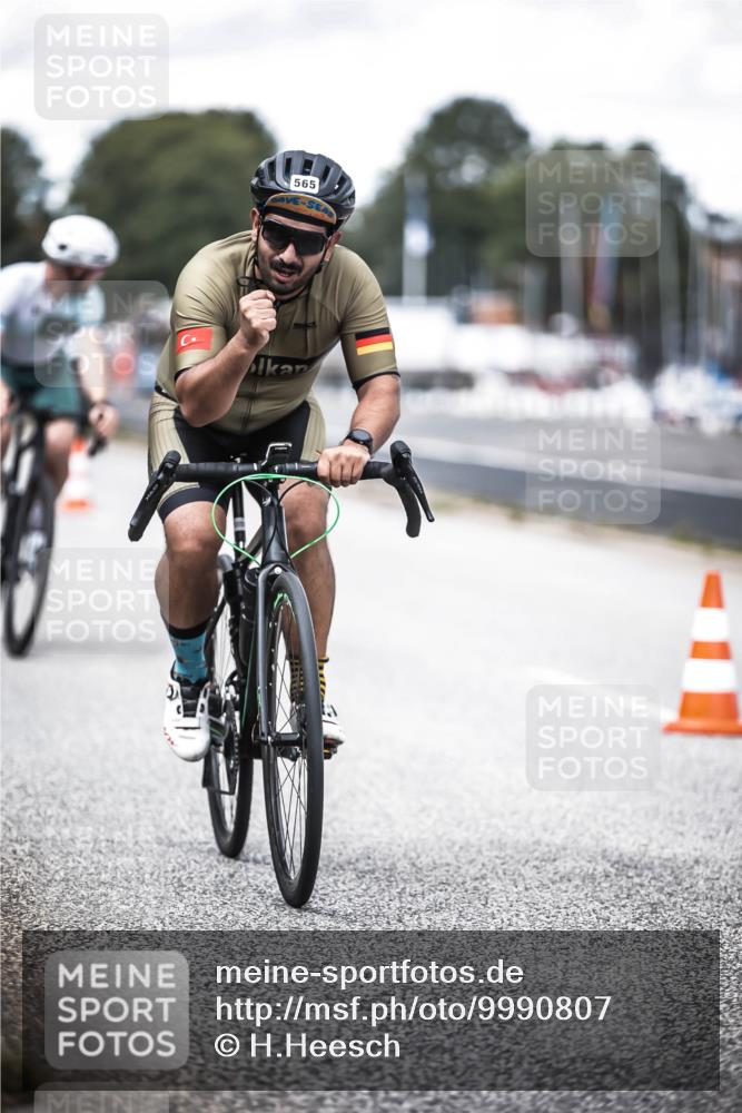 16.08.2026 - KN Förde Triathlon 2026 H.Heesch http://msf.ph/oto/9990807 16.08.2026 13:29:35 Radfahren 720 meine-sportfotos.de