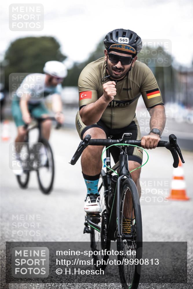 16.08.2026 - KN Förde Triathlon 2026 H.Heesch http://msf.ph/oto/9990813 16.08.2026 13:29:36 Radfahren 720 meine-sportfotos.de