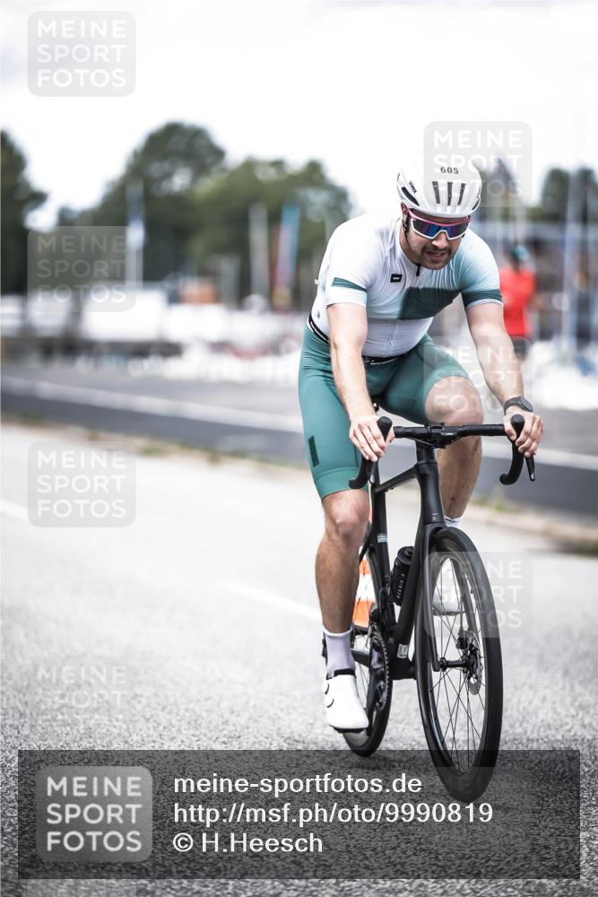16.08.2026 - KN Förde Triathlon 2026 H.Heesch http://msf.ph/oto/9990819 16.08.2026 13:29:36 Radfahren 720 meine-sportfotos.de