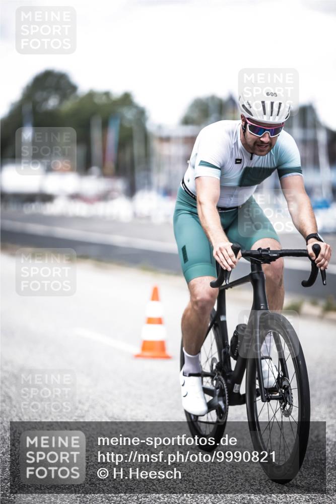 16.08.2026 - KN Förde Triathlon 2026 H.Heesch http://msf.ph/oto/9990821 16.08.2026 13:29:36 Radfahren 720 meine-sportfotos.de