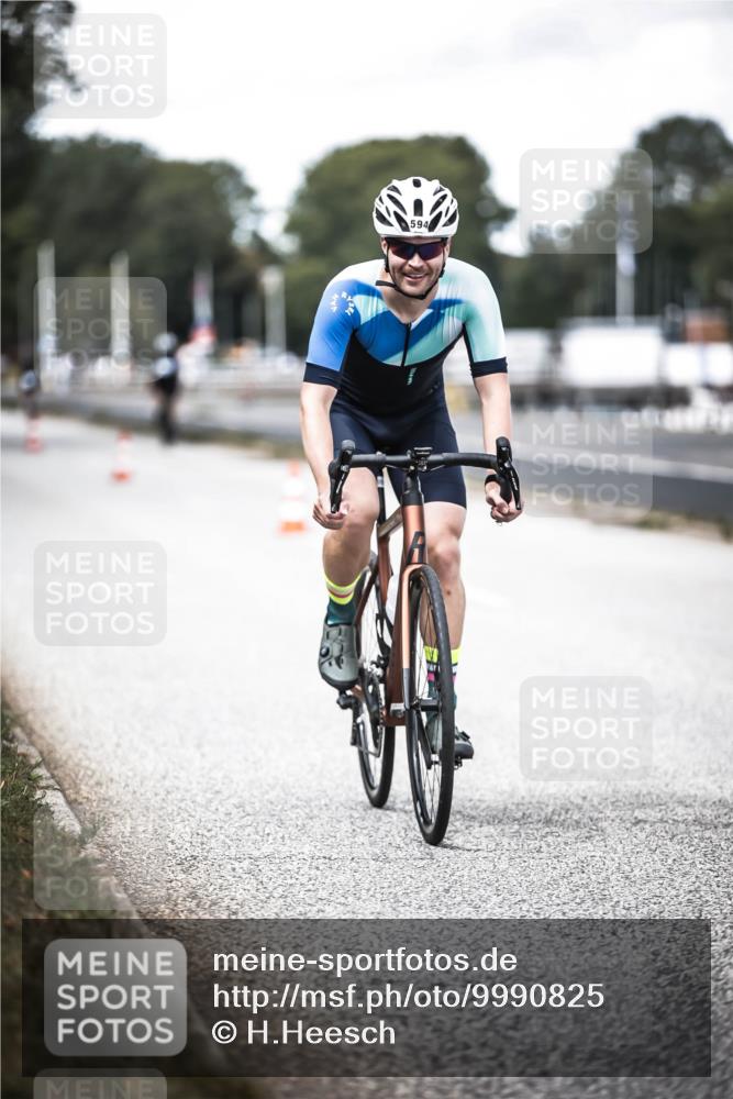 16.08.2026 - KN Förde Triathlon 2026 H.Heesch http://msf.ph/oto/9990825 16.08.2026 13:29:38 Radfahren 720 meine-sportfotos.de