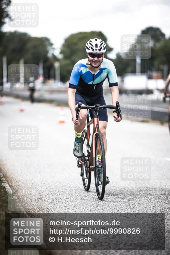 16.08.2026 - KN Förde Triathlon 2026 H.Heesch http://msf.ph/oto/9990826 16.08.2026 13:29:38 Radfahren 720 meine-sportfotos.de