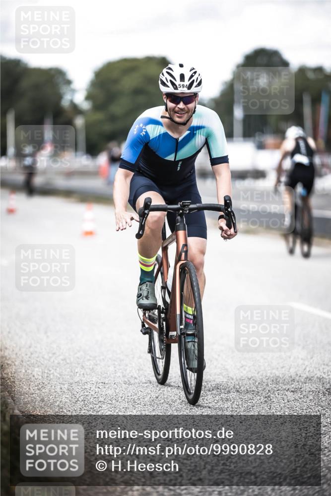 16.08.2026 - KN Förde Triathlon 2026 H.Heesch http://msf.ph/oto/9990828 16.08.2026 13:29:38 Radfahren 720 meine-sportfotos.de