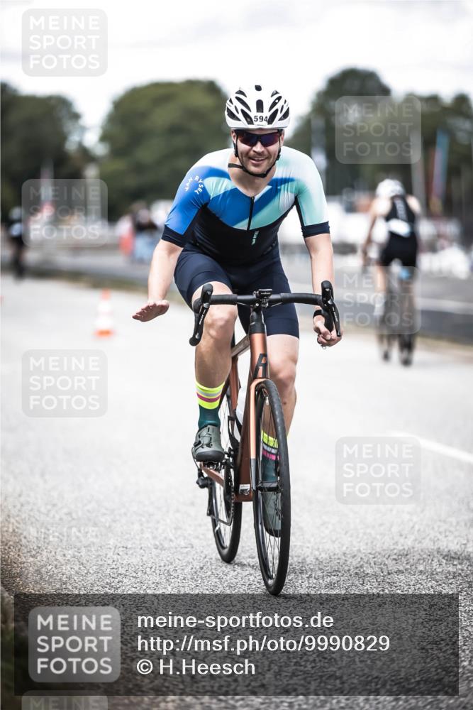 16.08.2026 - KN Förde Triathlon 2026 H.Heesch http://msf.ph/oto/9990829 16.08.2026 13:29:38 Radfahren 720 meine-sportfotos.de