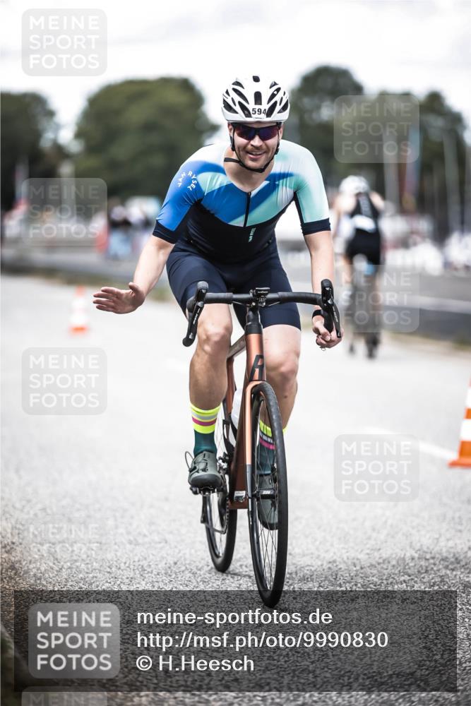 16.08.2026 - KN Förde Triathlon 2026 H.Heesch http://msf.ph/oto/9990830 16.08.2026 13:29:38 Radfahren 720 meine-sportfotos.de