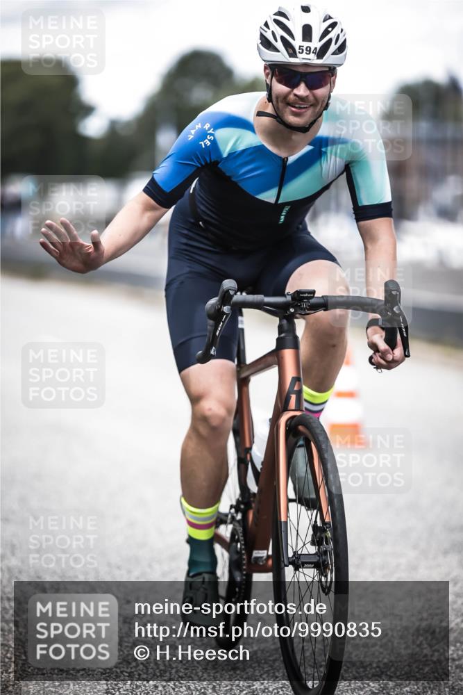 16.08.2026 - KN Förde Triathlon 2026 H.Heesch http://msf.ph/oto/9990835 16.08.2026 13:29:38 Radfahren 720 meine-sportfotos.de