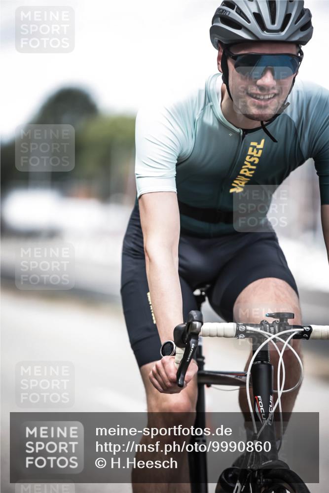 16.08.2026 - KN Förde Triathlon 2026 H.Heesch http://msf.ph/oto/9990860 16.08.2026 13:29:57 Radfahren 592 meine-sportfotos.de