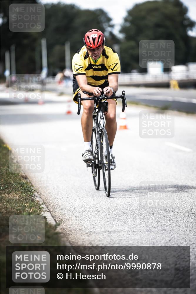 16.08.2026 - KN Förde Triathlon 2026 H.Heesch http://msf.ph/oto/9990878 16.08.2026 13:30:53 Radfahren 576, 737 meine-sportfotos.de