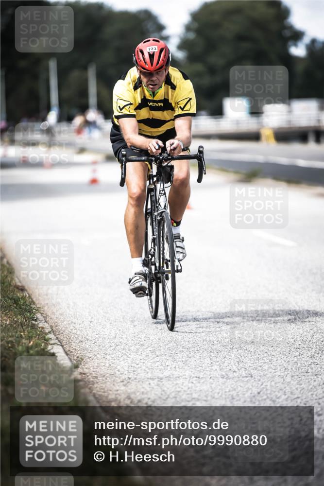 16.08.2026 - KN Förde Triathlon 2026 H.Heesch http://msf.ph/oto/9990880 16.08.2026 13:30:53 Radfahren 576, 737 meine-sportfotos.de