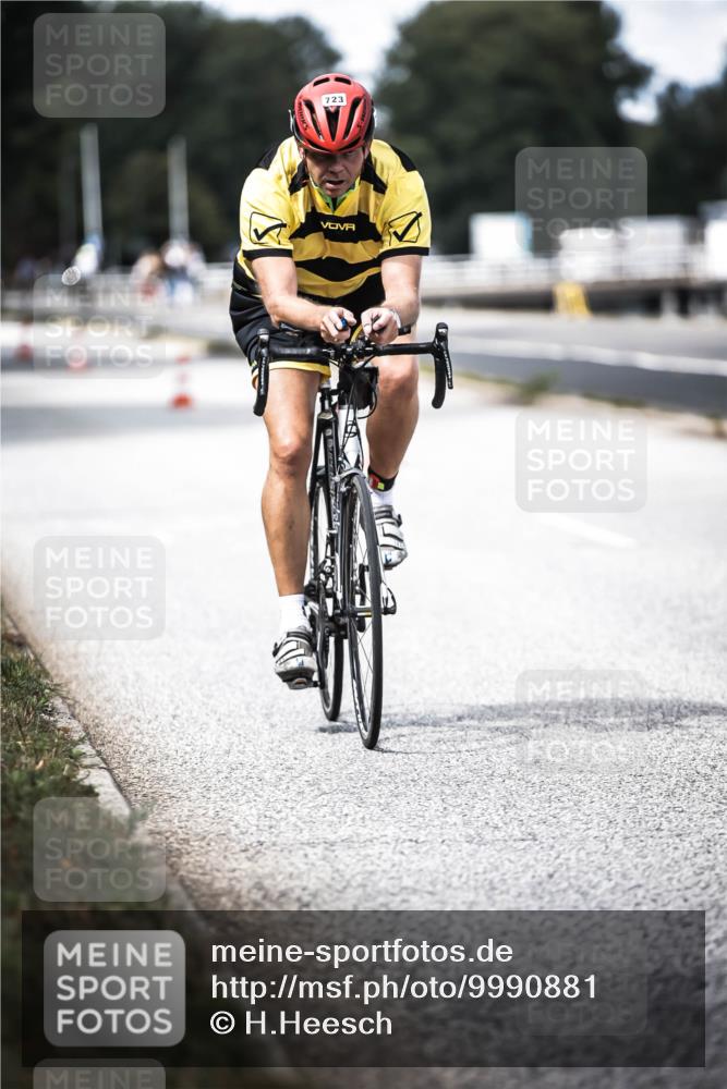 16.08.2026 - KN Förde Triathlon 2026 H.Heesch http://msf.ph/oto/9990881 16.08.2026 13:30:53 Radfahren 576, 737 meine-sportfotos.de