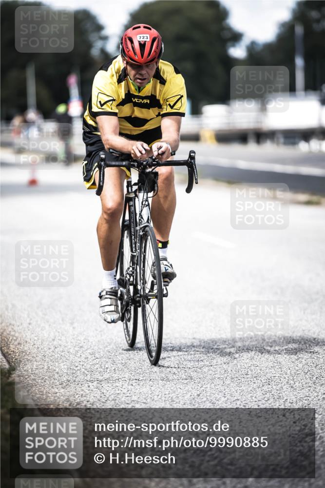 16.08.2026 - KN Förde Triathlon 2026 H.Heesch http://msf.ph/oto/9990885 16.08.2026 13:30:53 Radfahren 576, 737 meine-sportfotos.de