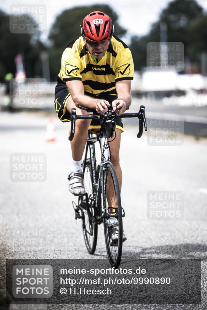 16.08.2026 - KN Förde Triathlon 2026 H.Heesch http://msf.ph/oto/9990890 16.08.2026 13:30:53 Radfahren 576, 737 meine-sportfotos.de