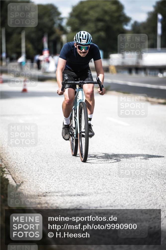 16.08.2026 - KN Förde Triathlon 2026 H.Heesch http://msf.ph/oto/9990900 16.08.2026 13:34:42 Radfahren  meine-sportfotos.de