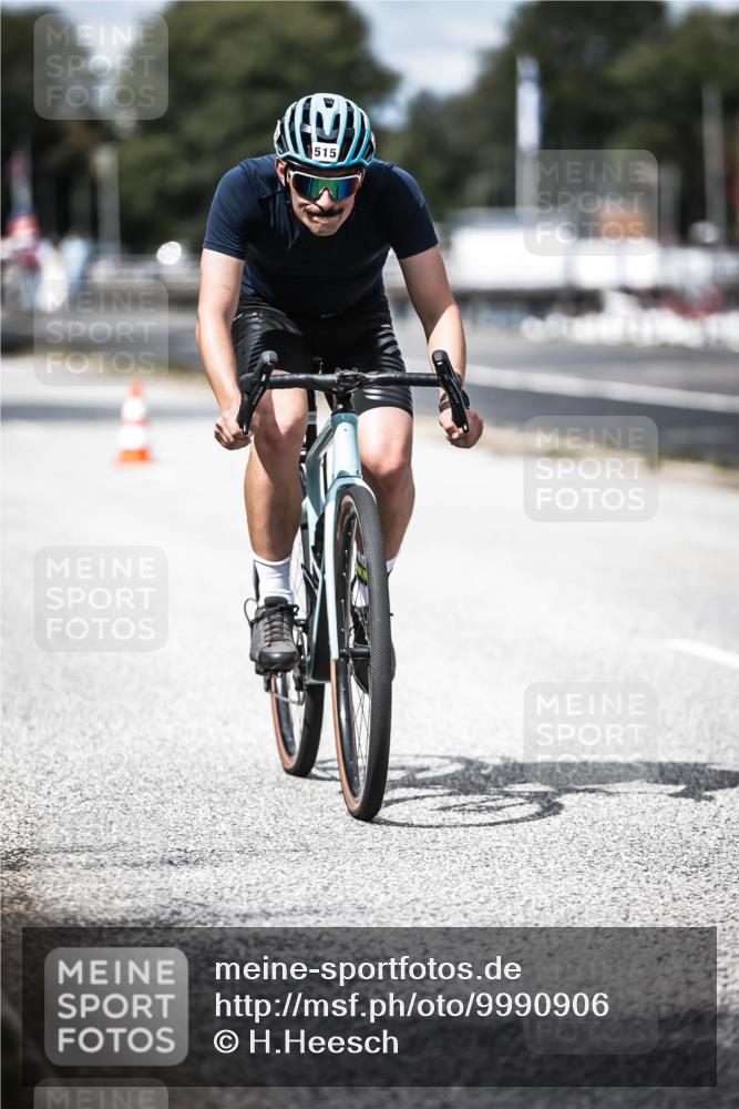 16.08.2026 - KN Förde Triathlon 2026 H.Heesch http://msf.ph/oto/9990906 16.08.2026 13:34:42 Radfahren  meine-sportfotos.de