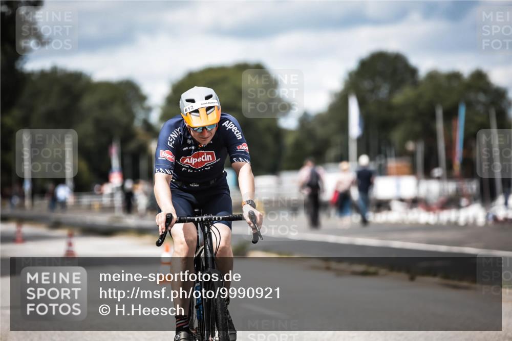 16.08.2026 - KN Förde Triathlon 2026 H.Heesch http://msf.ph/oto/9990921 16.08.2026 13:35:01 Radfahren 742 meine-sportfotos.de