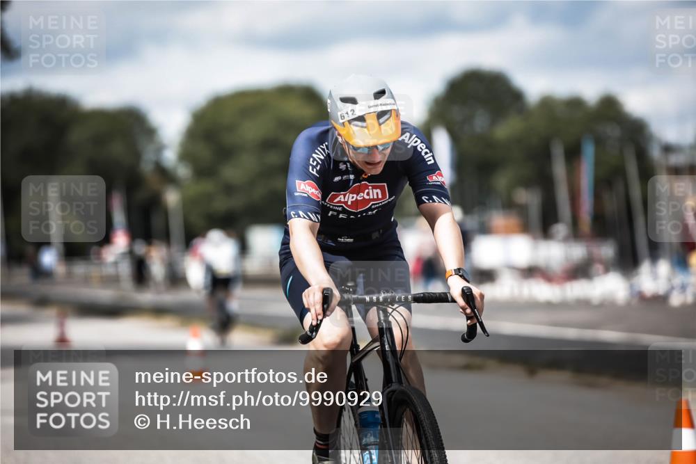 16.08.2026 - KN Förde Triathlon 2026 H.Heesch http://msf.ph/oto/9990929 16.08.2026 13:35:01 Radfahren 742 meine-sportfotos.de