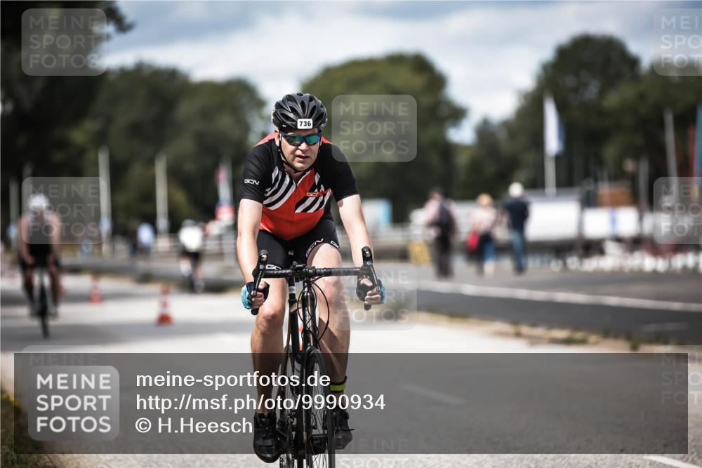 16.08.2026 - KN Förde Triathlon 2026 H.Heesch http://msf.ph/oto/9990934 16.08.2026 13:35:05 Radfahren  meine-sportfotos.de