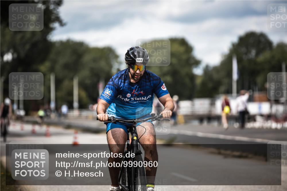 16.08.2026 - KN Förde Triathlon 2026 H.Heesch http://msf.ph/oto/9990960 16.08.2026 13:35:20 Radfahren 731 meine-sportfotos.de