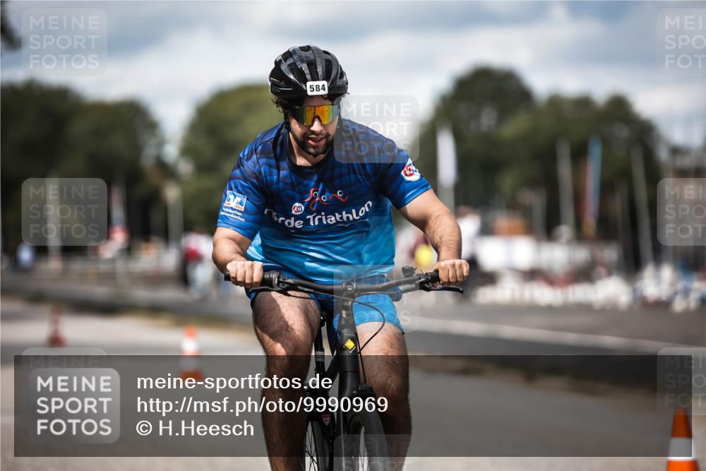 16.08.2026 - KN Förde Triathlon 2026 H.Heesch http://msf.ph/oto/9990969 16.08.2026 13:35:20 Radfahren 731 meine-sportfotos.de