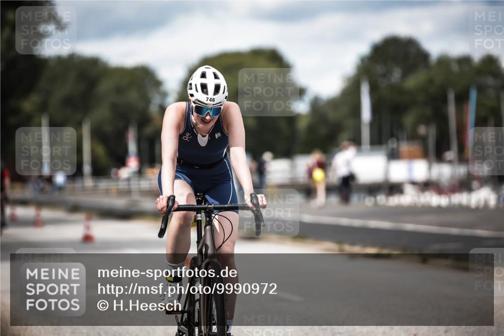 16.08.2026 - KN Förde Triathlon 2026 H.Heesch http://msf.ph/oto/9990972 16.08.2026 13:35:26 Radfahren 601, 731 meine-sportfotos.de