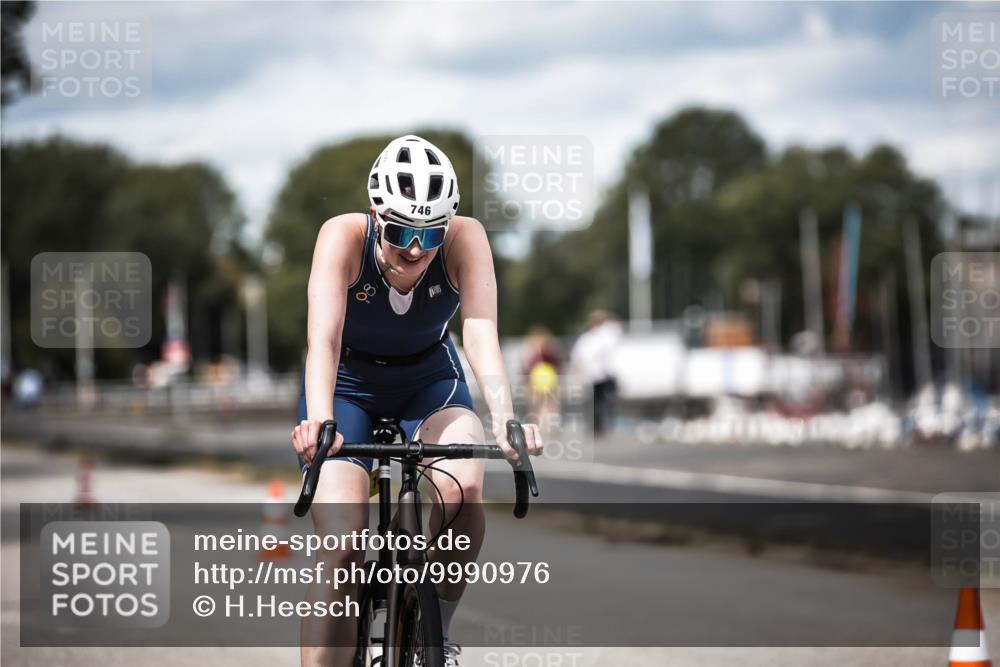 16.08.2026 - KN Förde Triathlon 2026 H.Heesch http://msf.ph/oto/9990976 16.08.2026 13:35:26 Radfahren 601, 731 meine-sportfotos.de