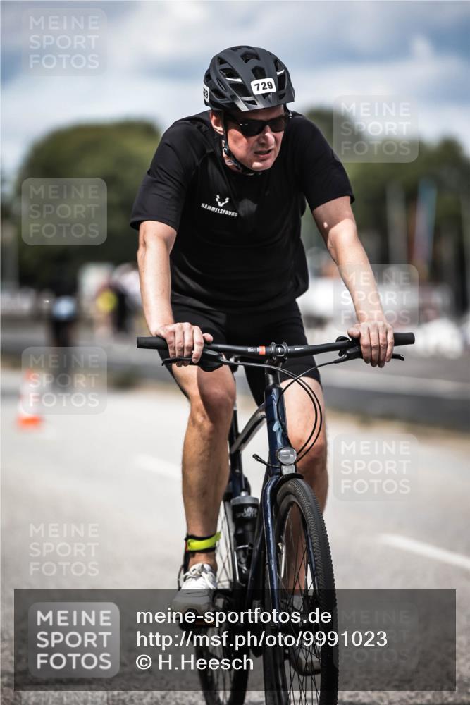 16.08.2026 - KN Förde Triathlon 2026 H.Heesch http://msf.ph/oto/9991023 16.08.2026 13:35:38 Radfahren  meine-sportfotos.de