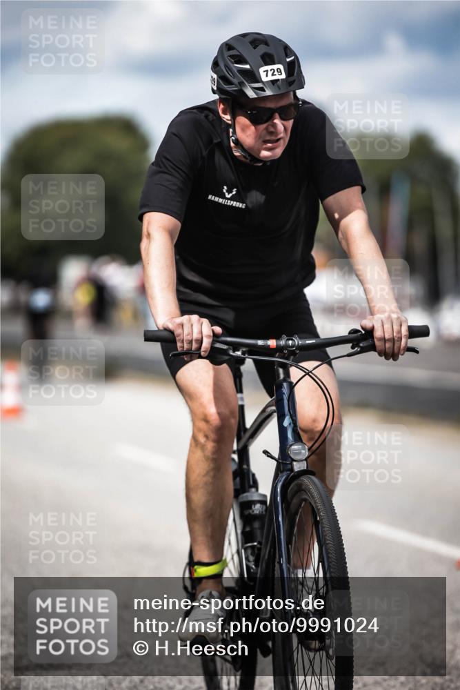 16.08.2026 - KN Förde Triathlon 2026 H.Heesch http://msf.ph/oto/9991024 16.08.2026 13:35:38 Radfahren  meine-sportfotos.de
