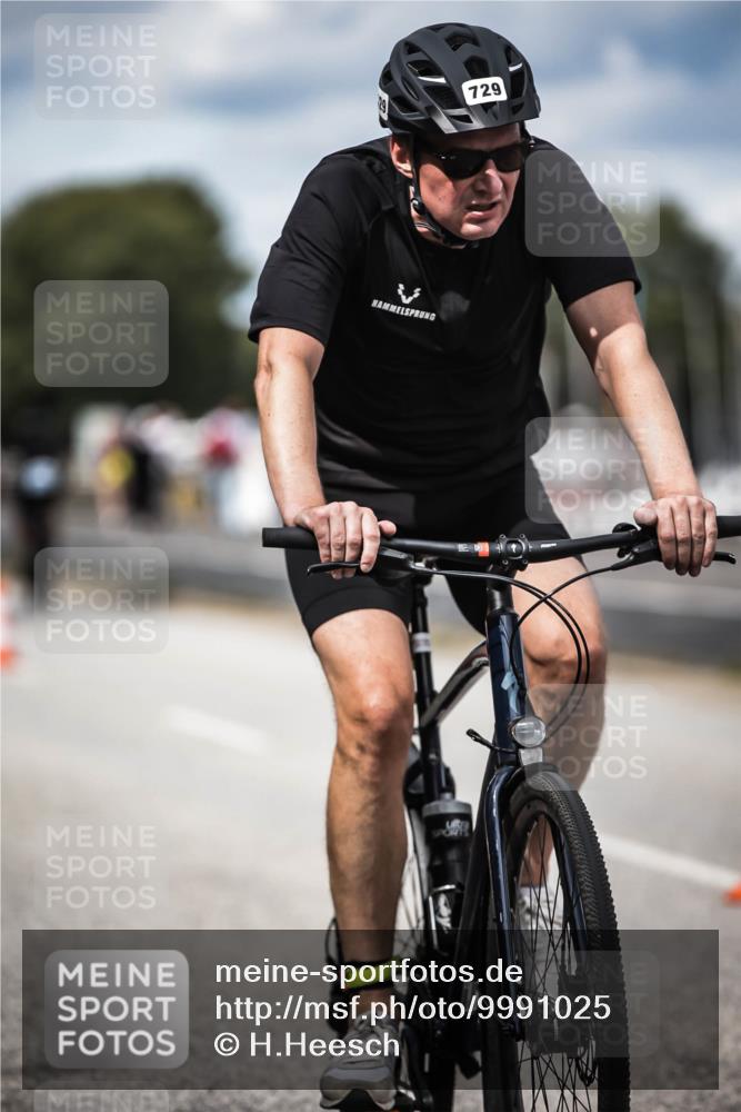 16.08.2026 - KN Förde Triathlon 2026 H.Heesch http://msf.ph/oto/9991025 16.08.2026 13:35:38 Radfahren  meine-sportfotos.de