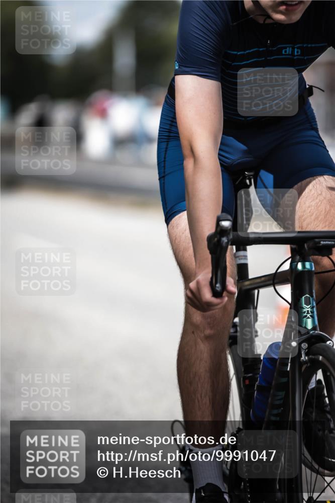 16.08.2026 - KN Förde Triathlon 2026 H.Heesch http://msf.ph/oto/9991047 16.08.2026 13:35:47 Radfahren  meine-sportfotos.de